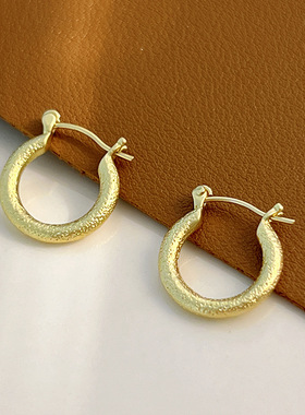 2023 New Arrival European And American Temperament Metal