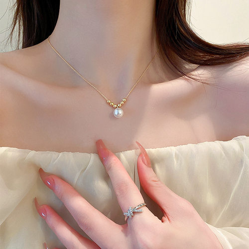 Elegant Delicate Pearl Pendant Clavicle Necklace Ladies