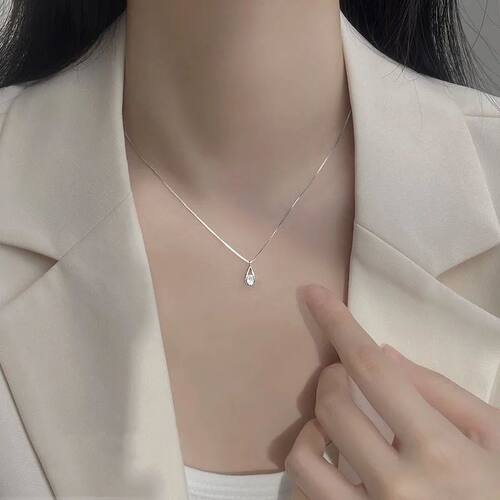 New Sterling Silver Zircon Water Droplet Necklace With