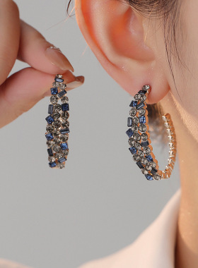 New Fashion Trend Unique Design Elegant Exquisite Light