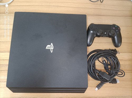 ps4pro折腾版游戏机9.0系统装满游戏