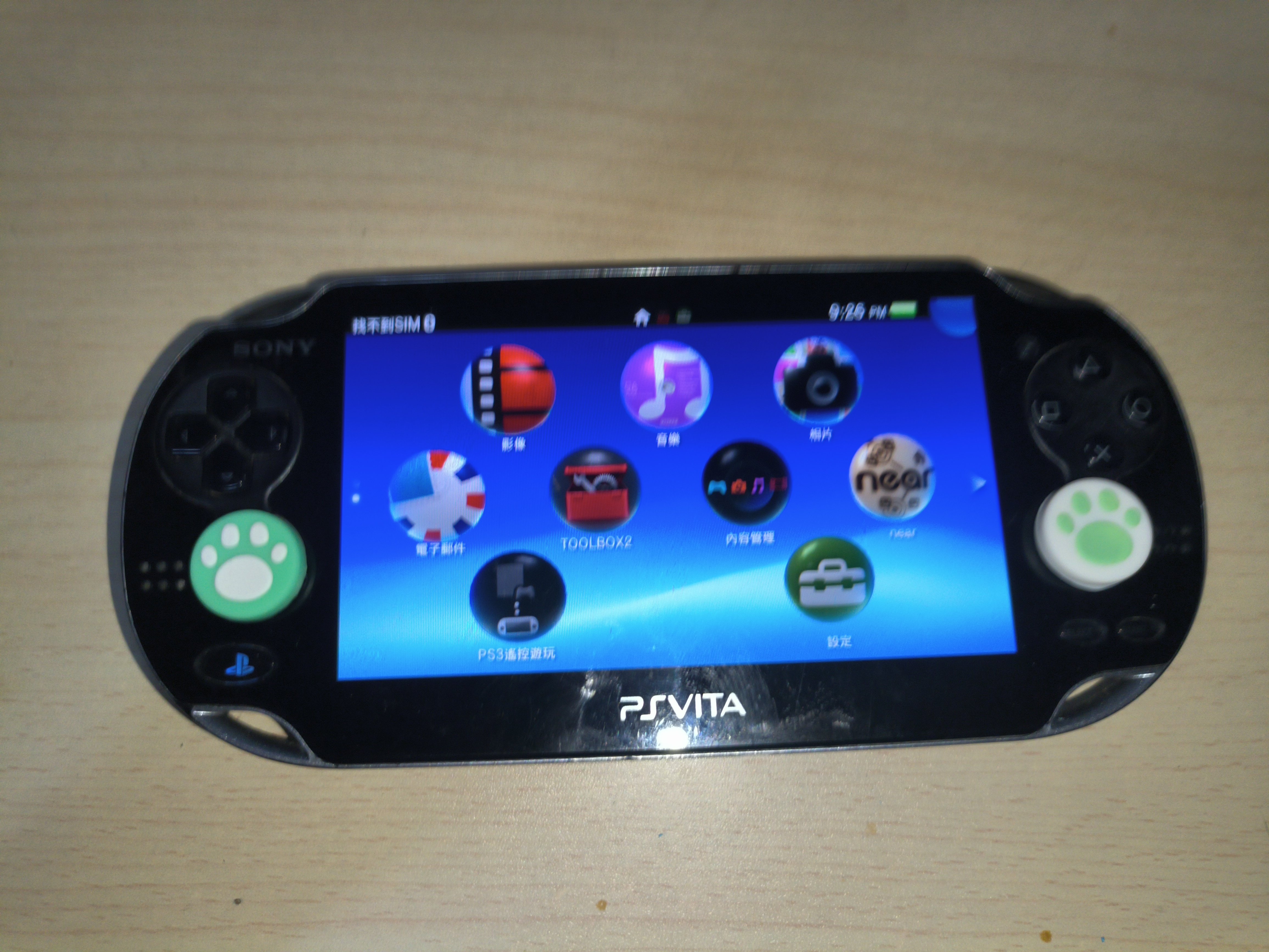 psv1000掌上游戏机黑色装满游戏成色一般