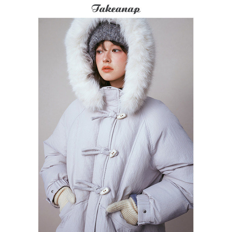 TAKEANAP午睡 可拆毛领羽绒服女冬中长款90白鸭绒牛角扣连帽外套