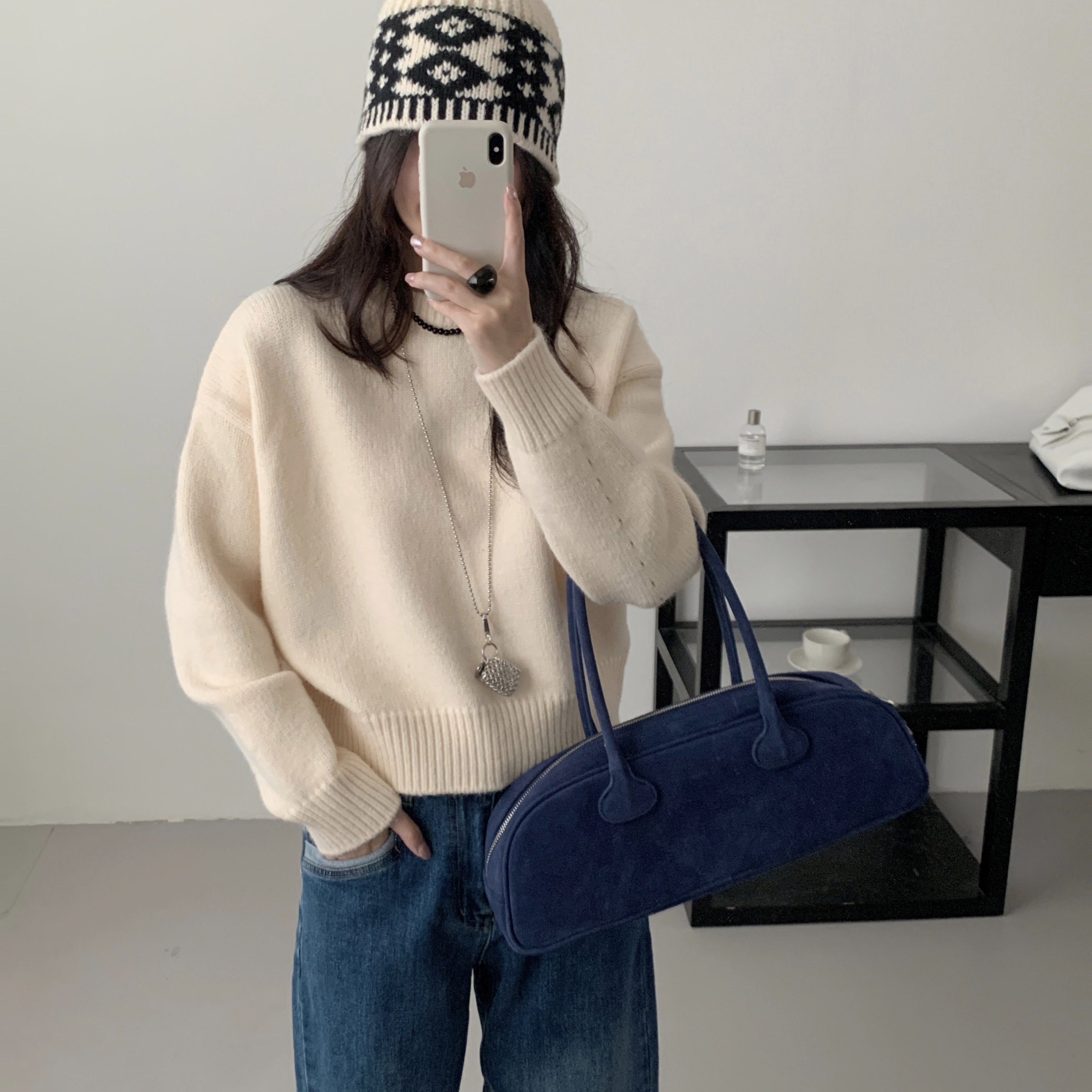 荷宝娜宽松慵懒风套头针织上衣女2025新款简约通勤高级感毛衣秋冬
