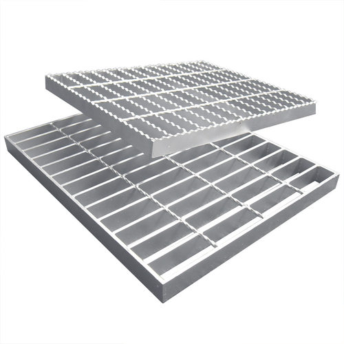 The sewage treatment plant is plugged with steel grating