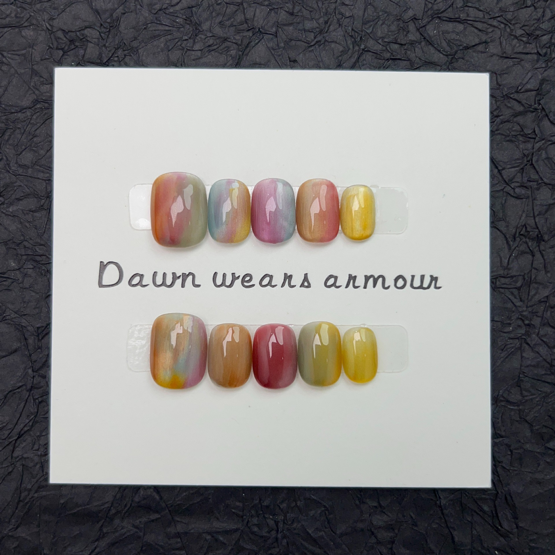 纯手工穿戴甲轻奢多巴胺彩色晕染猫眼甜美可爱短款俏皮风美甲贴片