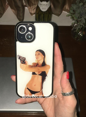 韩ins欧尼比基尼性感女郎博主同款适用于iphone17pro/16promax苹果14/13/12/11手机壳xsmax保护套16e黑边框