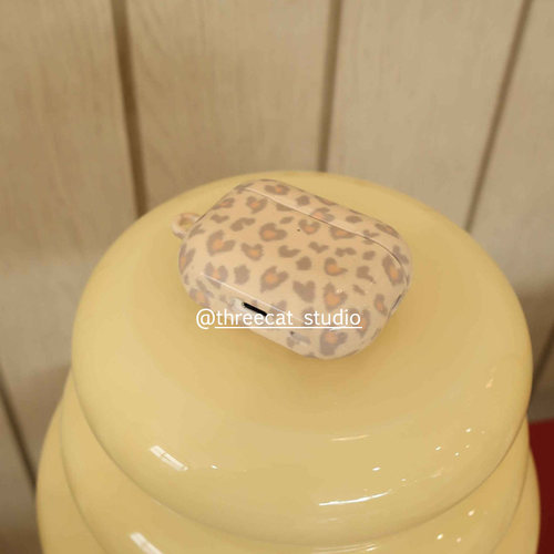 高级感淡黄豹纹pro3耳机套