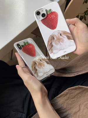 草莓兔子苹果iphone17菲林壳