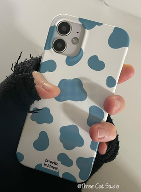 韩ins蓝色牛奶纹小熊欧尼菲林壳适用于iphone17promax苹果16pro/15/14/13/12/11全包Xsmax手机保护套XR亮面