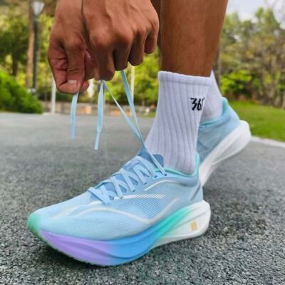 飞电5C超轻跑步鞋回弹减震透气防滑耐磨竞速专业跑鞋青少年运动鞋