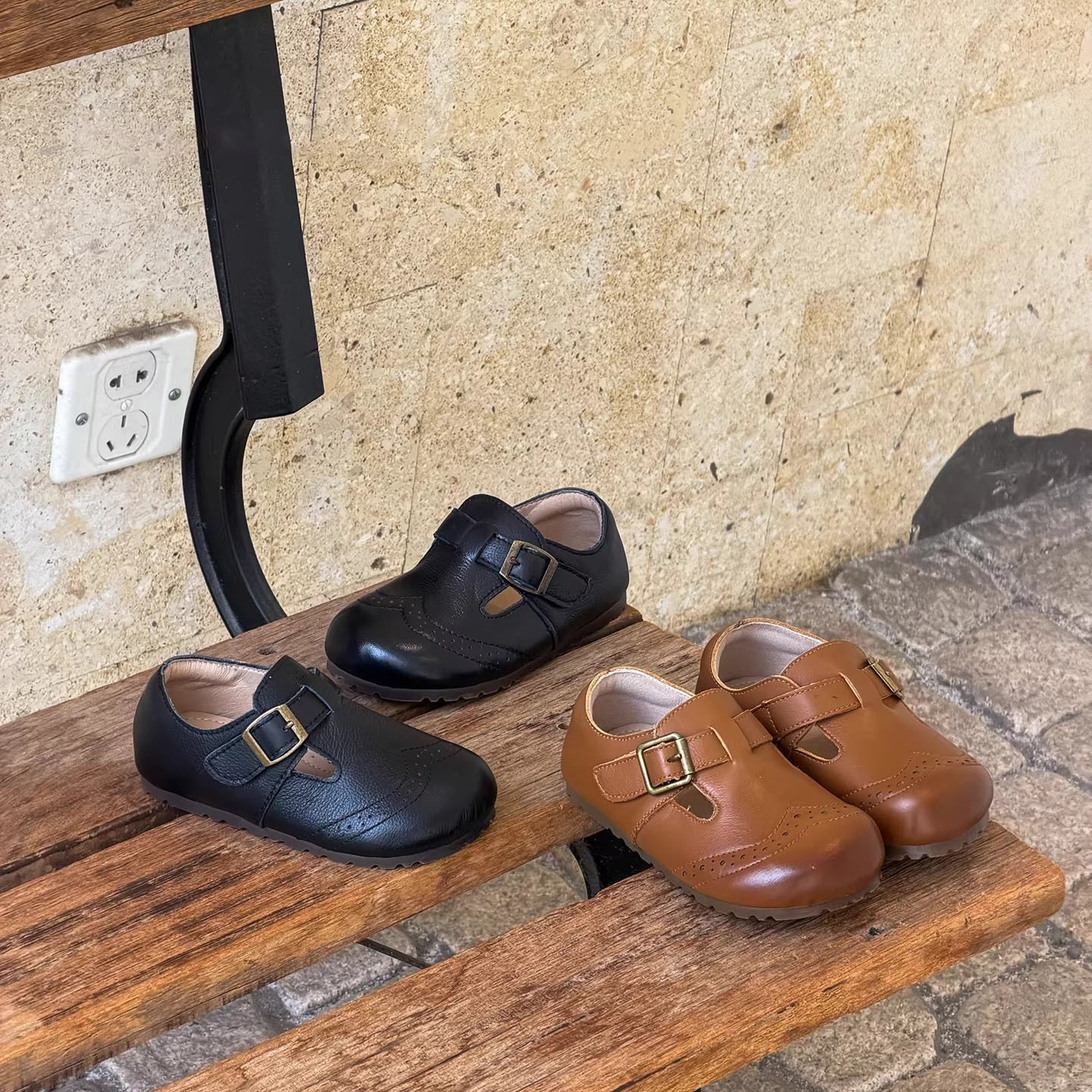 法国Uamtor真皮儿童皮鞋2026春夏新款英伦风复古勃肯鞋男童豆豆鞋