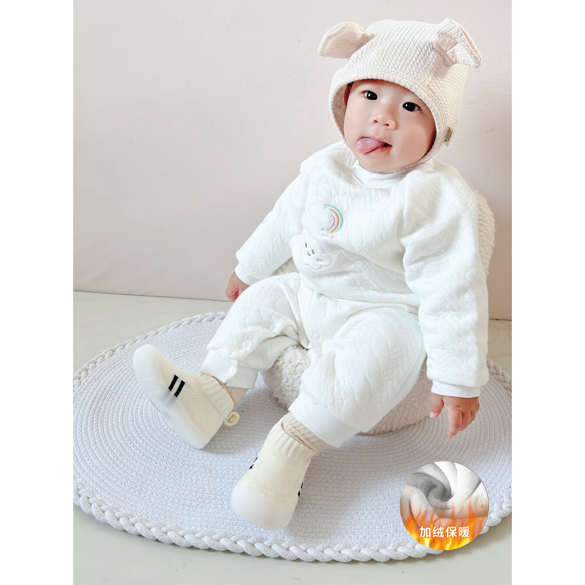 韩国Uamtor秋冬新款宝宝学步鞋软底婴儿加绒地板鞋1-3岁防滑鞋袜