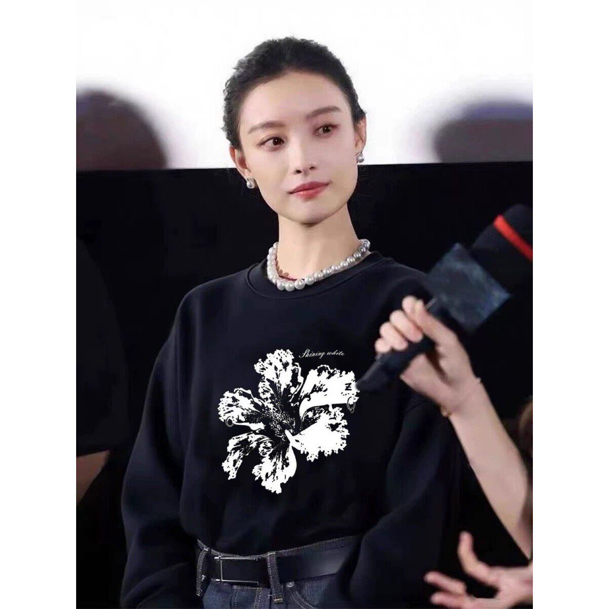 日本代购倪妮同款覆古花朵黑色卫衣女秋冬加绒宽松高级感韩版上衣