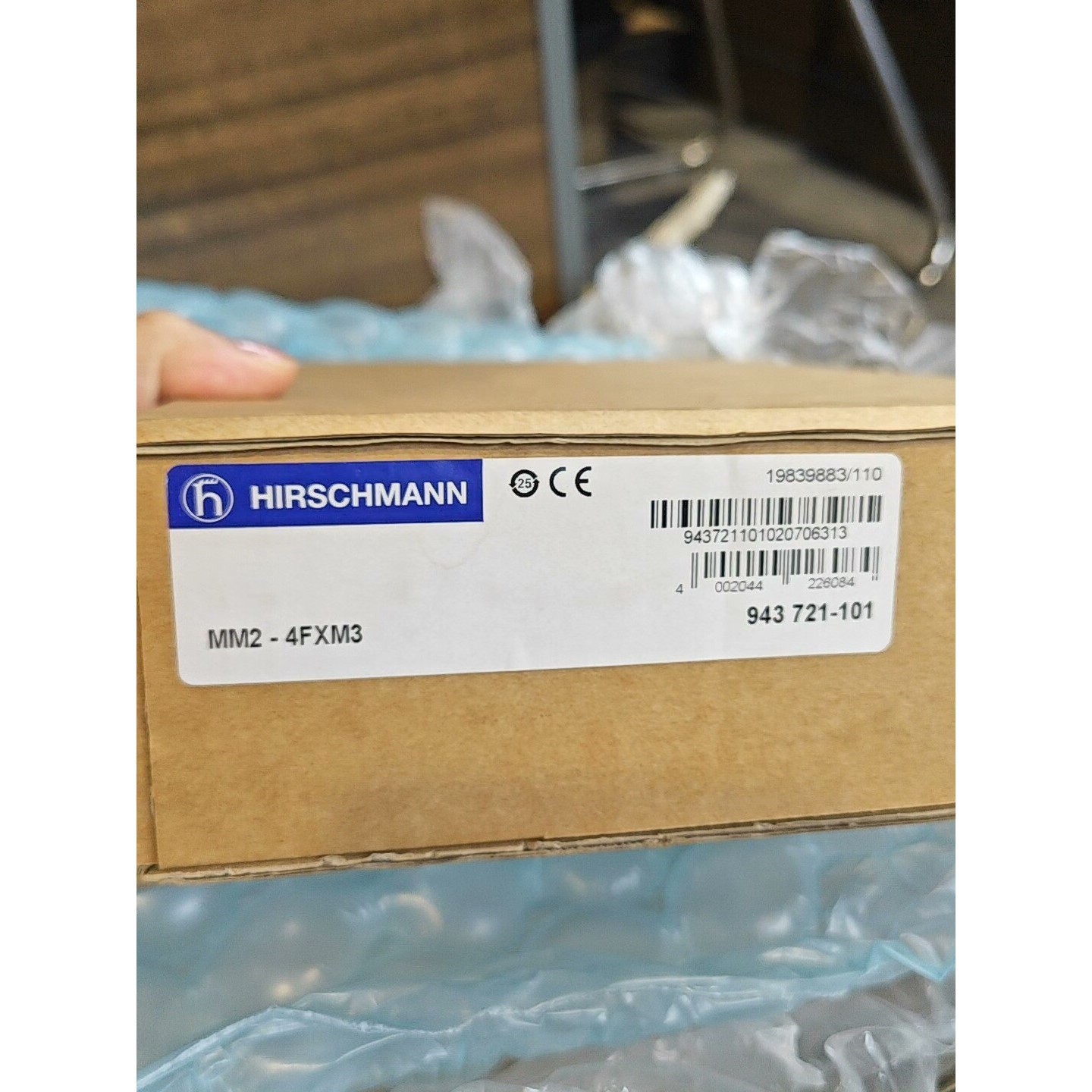 德国赫斯曼MM2-4FXM3工业交换机,原装,型号9