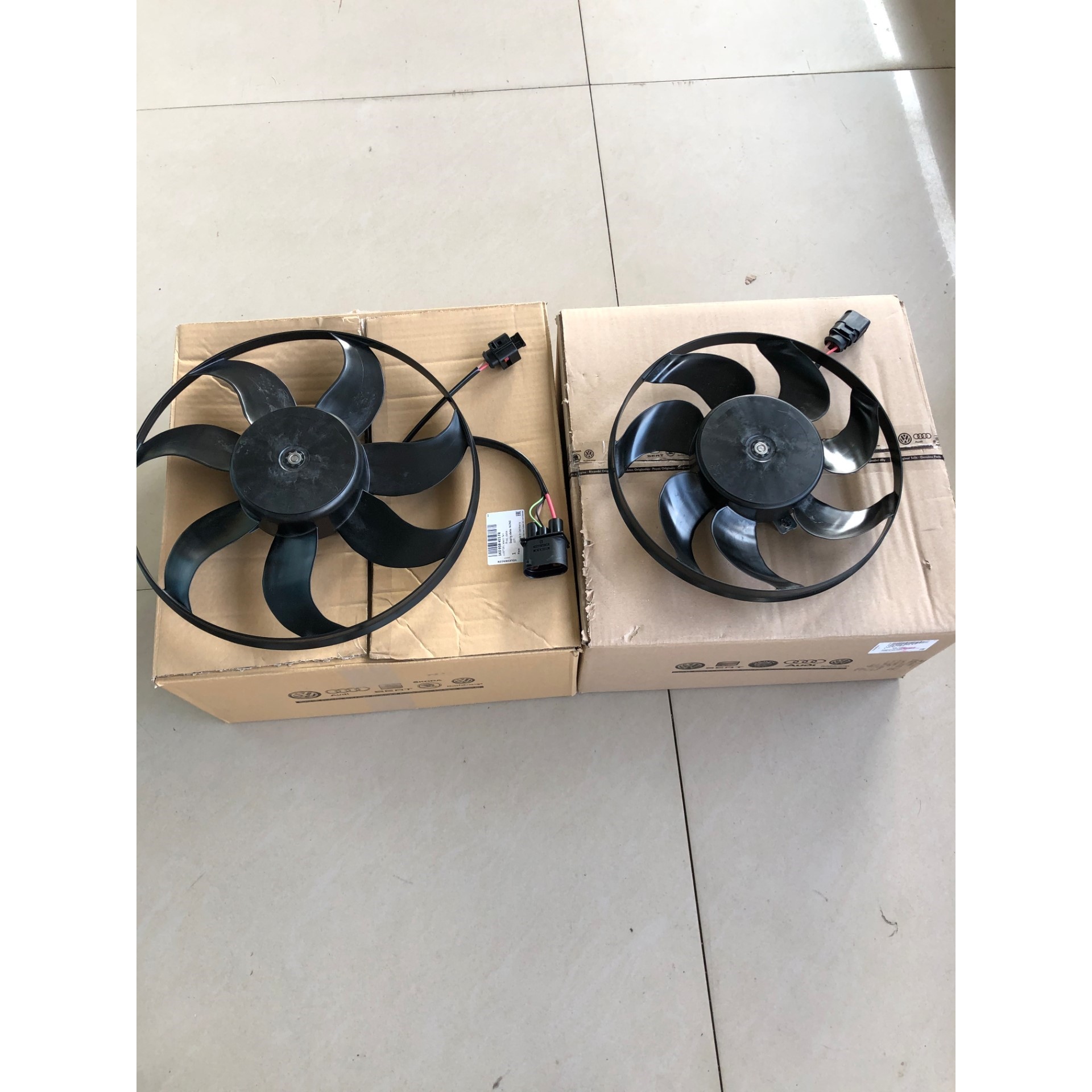 Tektronix A622/A621泰克电流探头,实物拍摄