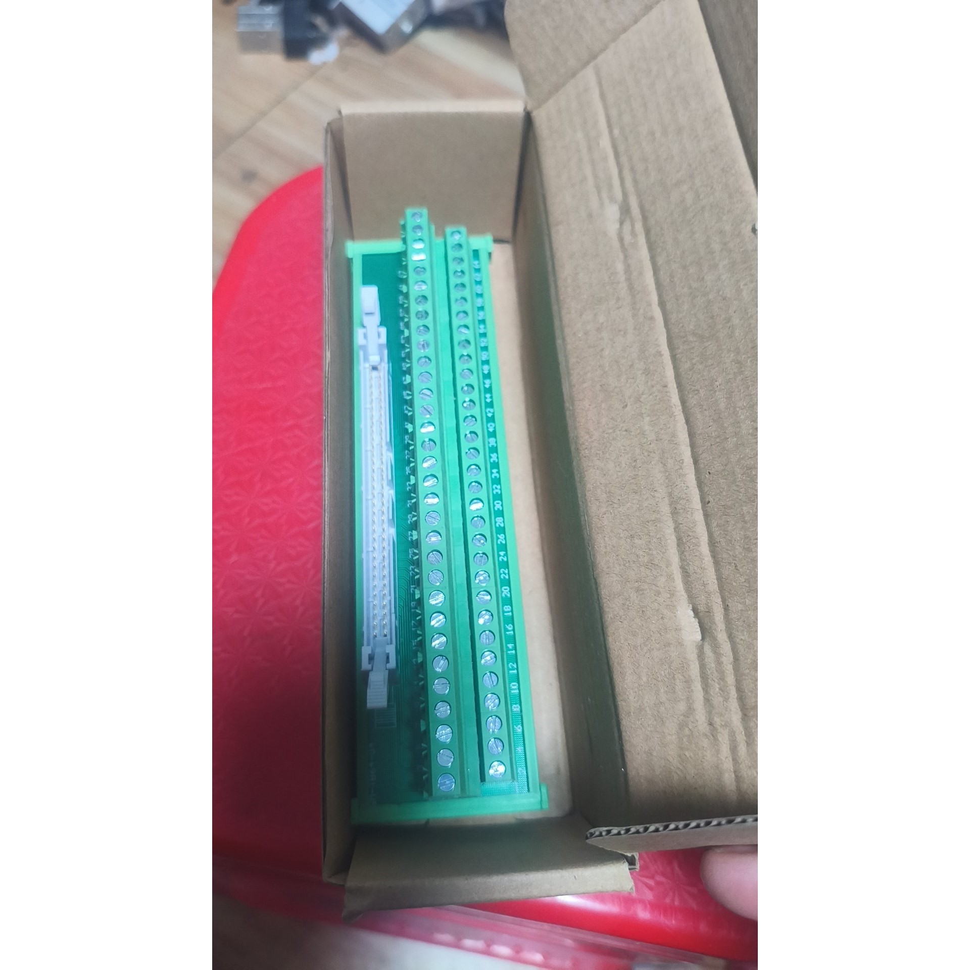 全新端子台排SM-TB64- G4,未使用,带,实拍摄,