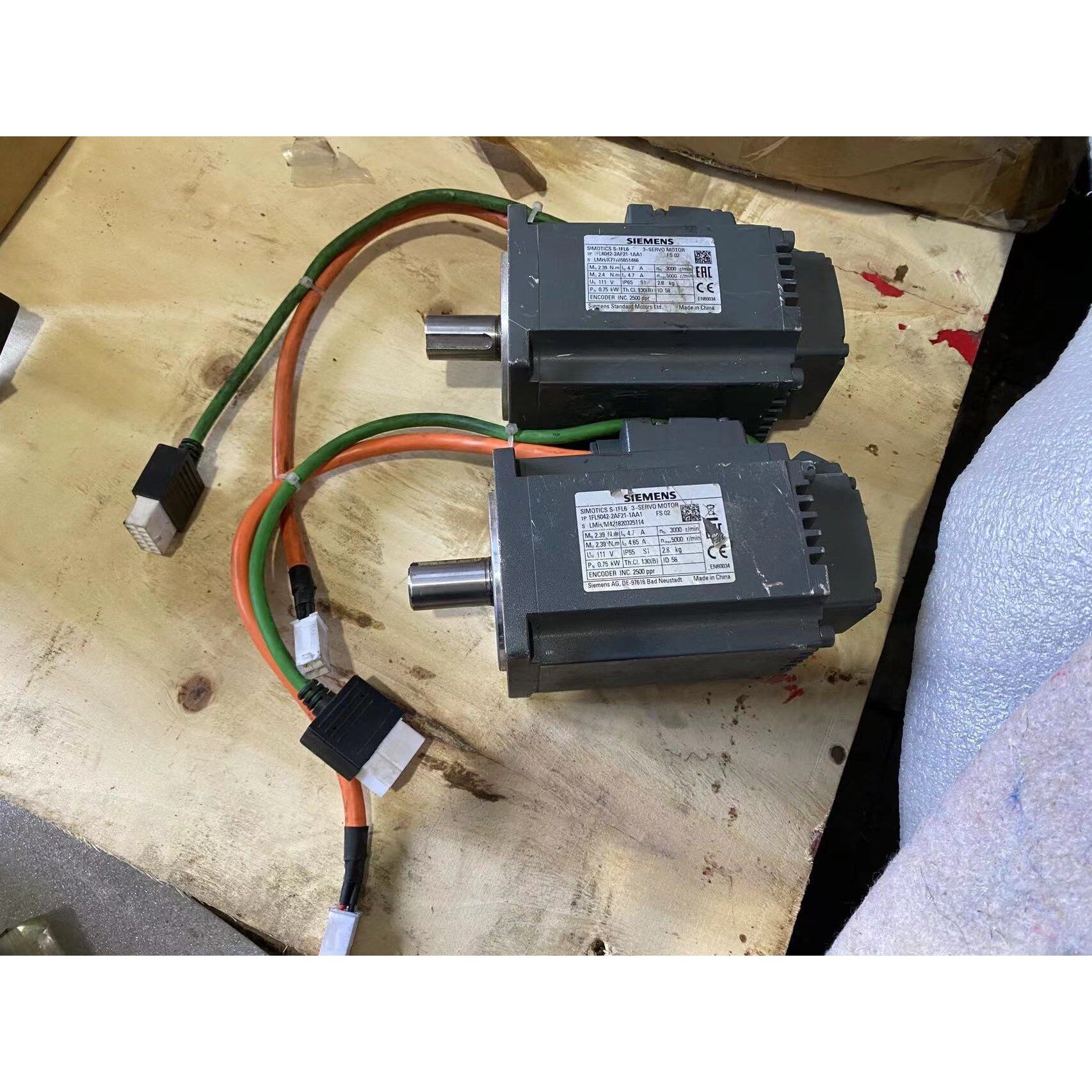 西博思SIPOS5系执行器,主控板和电源板,拆机的,功能未知