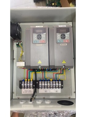 正弦变频器A90E-4T013B 380V5.5KW2台 装