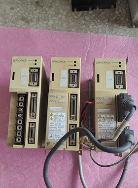 SGD-02AHY500 安川伺服驱动器