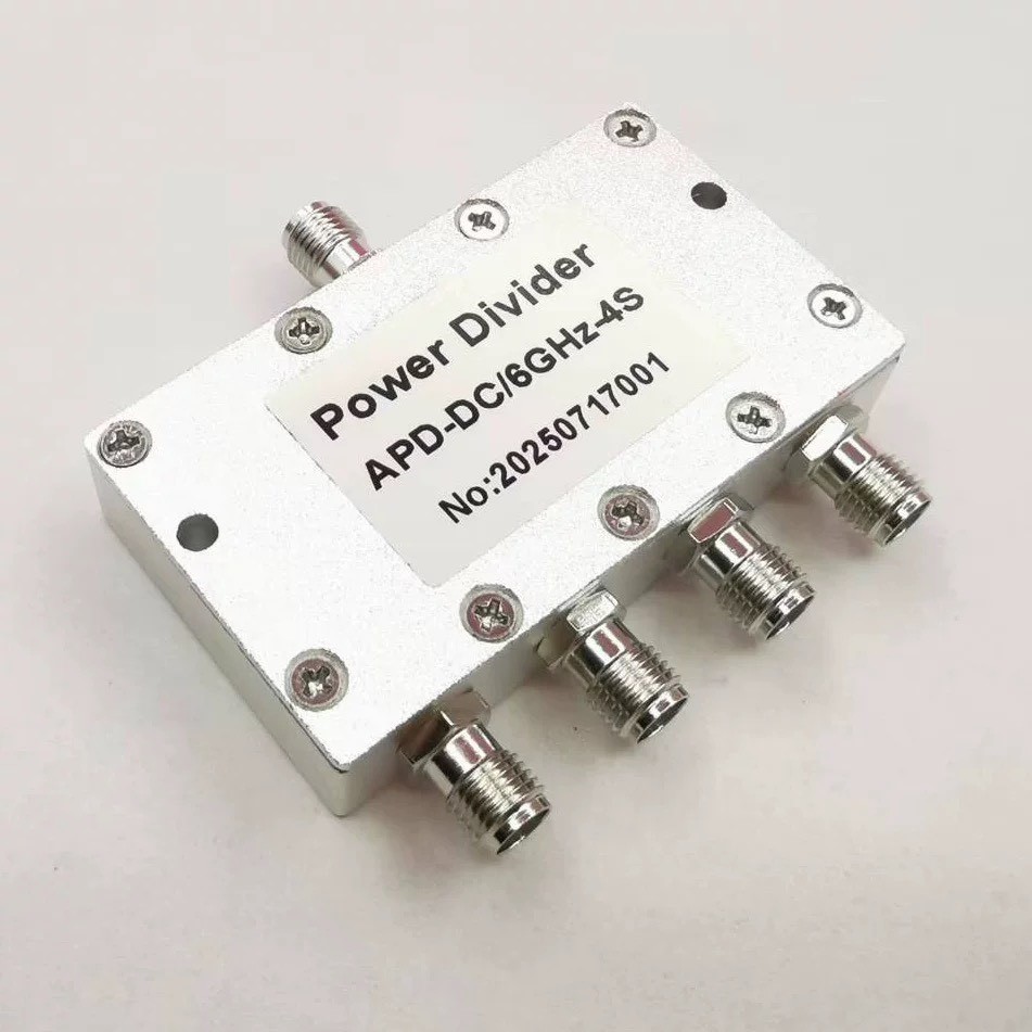DC-6GHz 一分四电阻SMA同轴功分器,可开票,公对公转