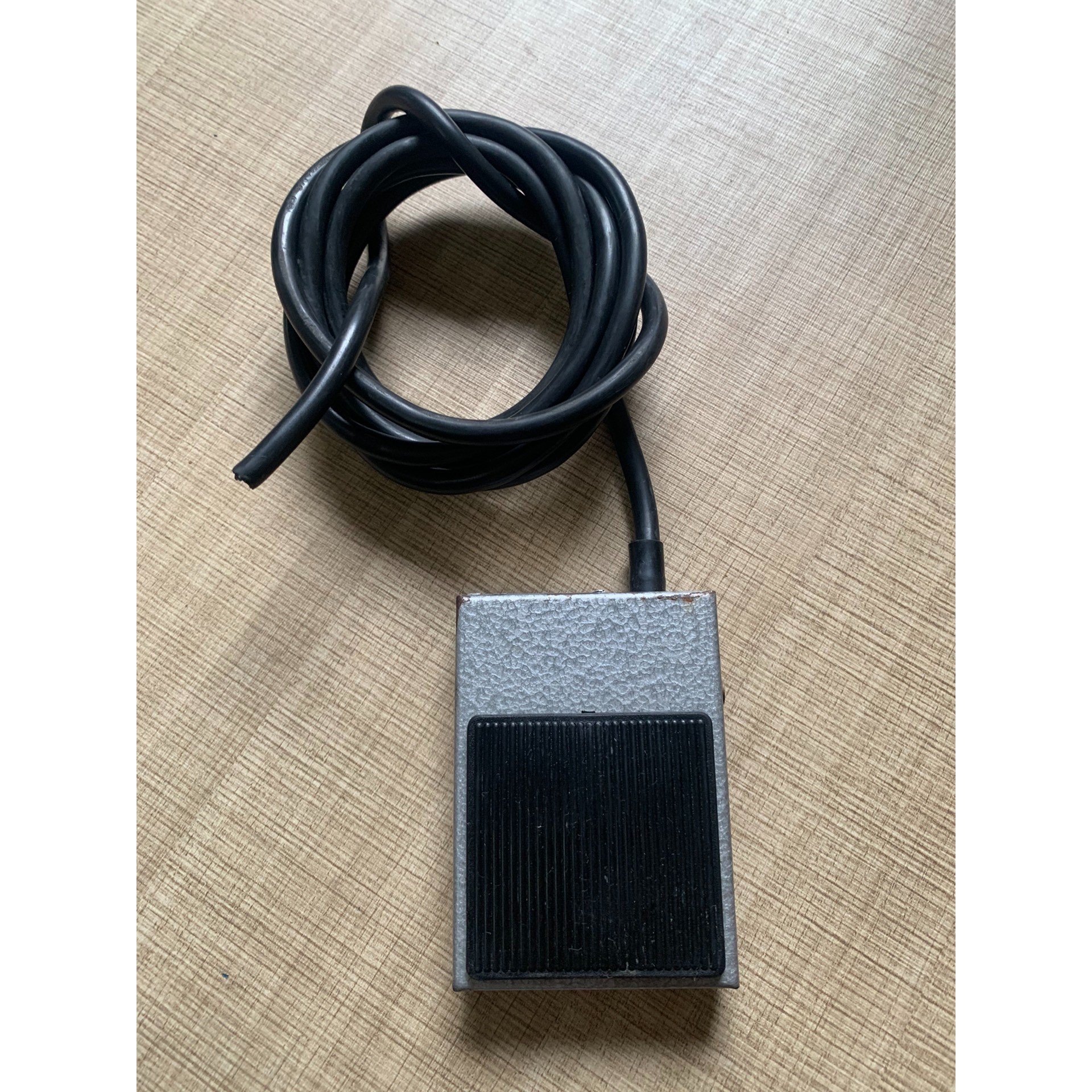 日本herga脚踏开关