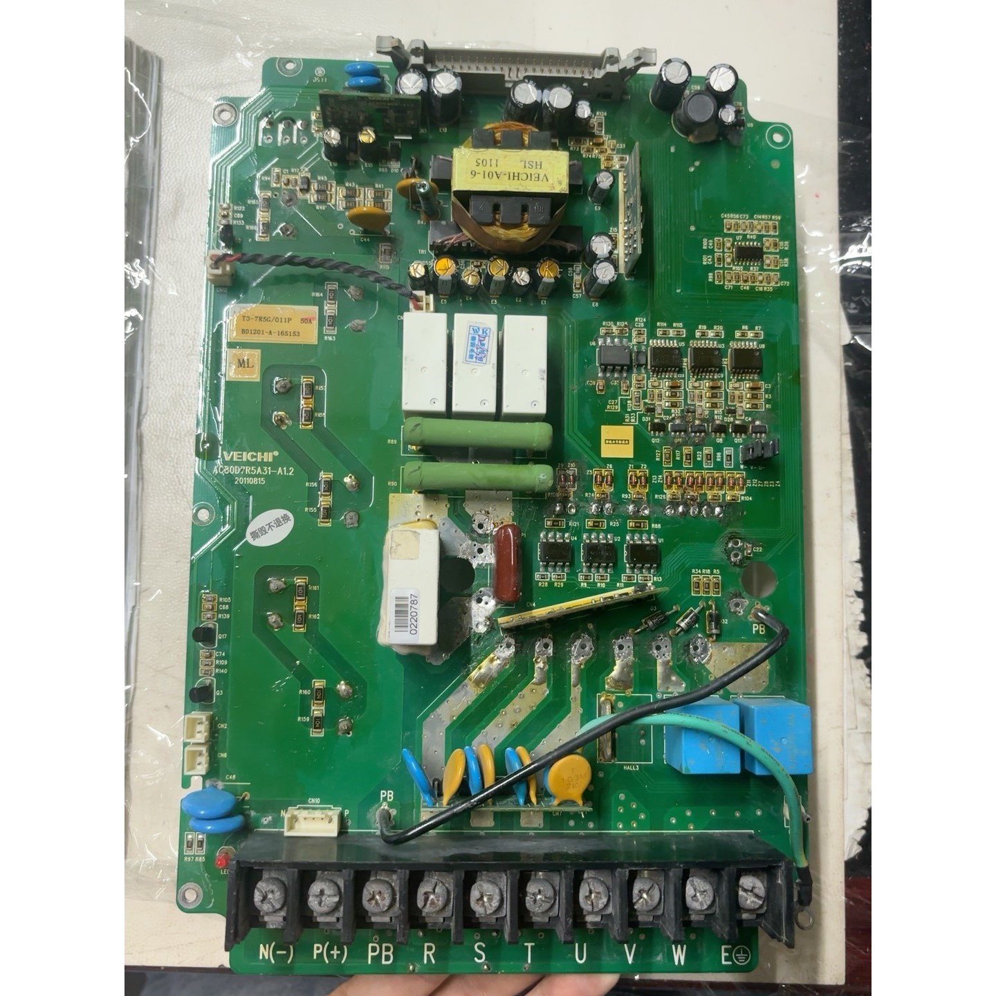 伟创电源板AC80D7R5A31-A1.2 T3-7R5G/