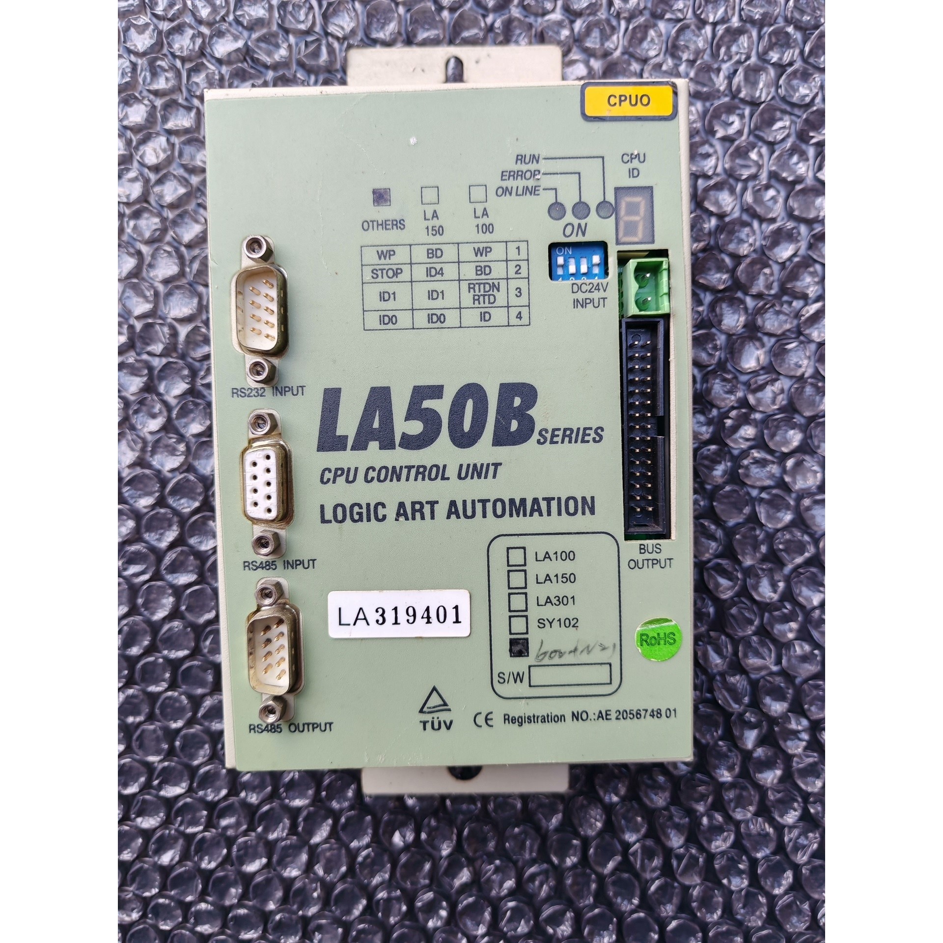 流亚la50b  cpu模块,成色如图实物拍摄,功能完好