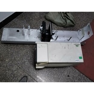 马尔文激光粒度仪配件一个,只剩下个架子,能当配件用的师傅拍走