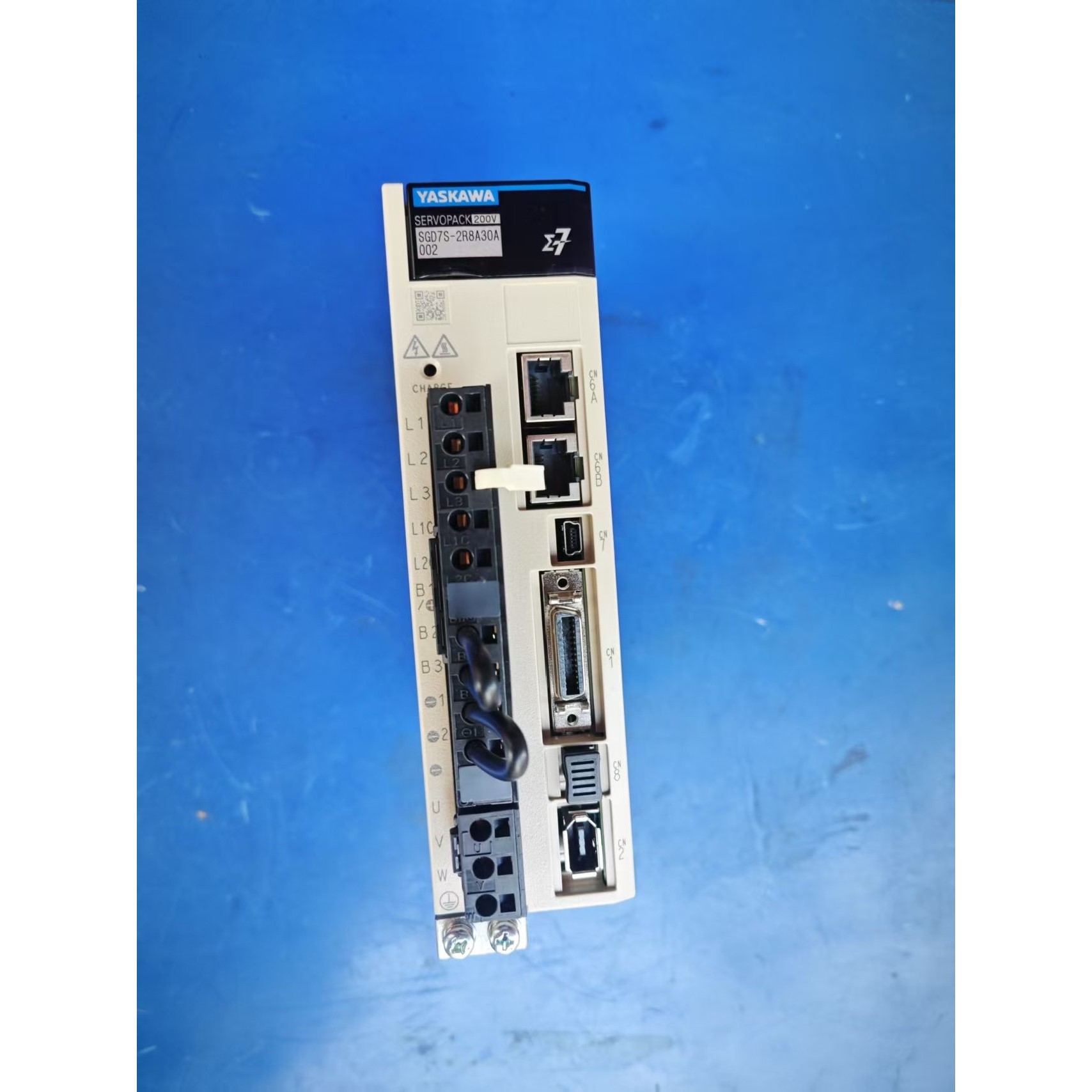 安川7系400W总线M3伺服驱动器SGD7S-2R8A30A