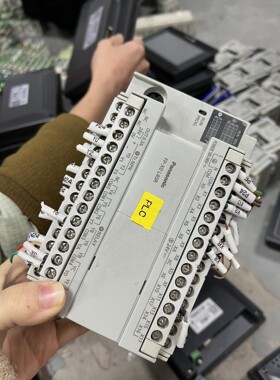 二手拆机plc afpxol40r-f Afpx0l40