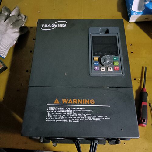 源信变频器 15KwG/18.5KWP YX3000-4T0