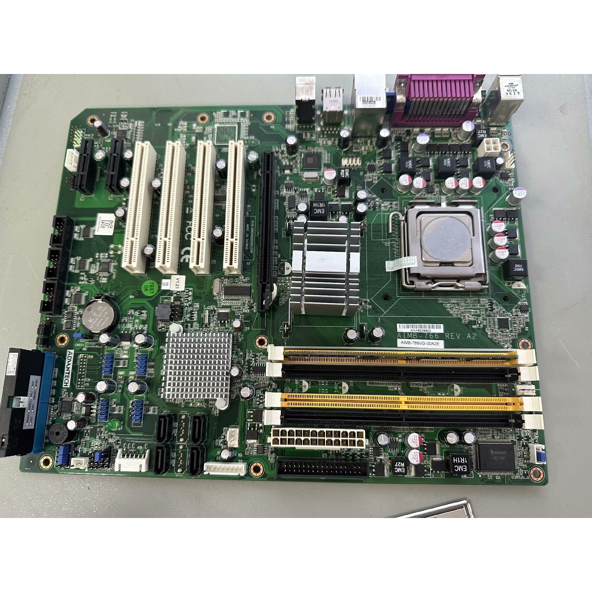 研华 AIMB-766 REV.A2工控机主板配挡板CPU