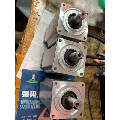 A6400W电机几个,成色如图,实物拍摄,功能正常,19