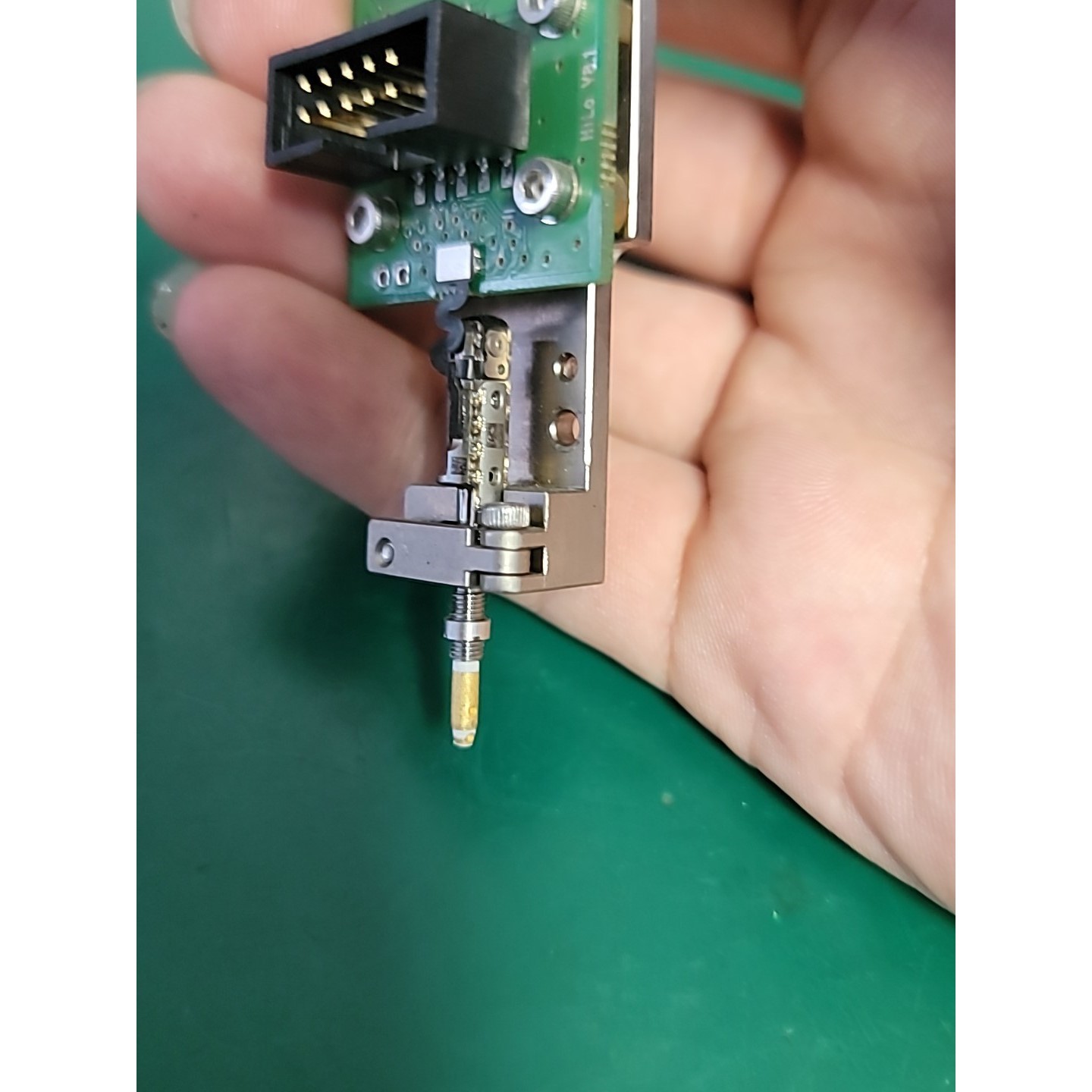 Apple Pencil一代 笔尖 传感器图片