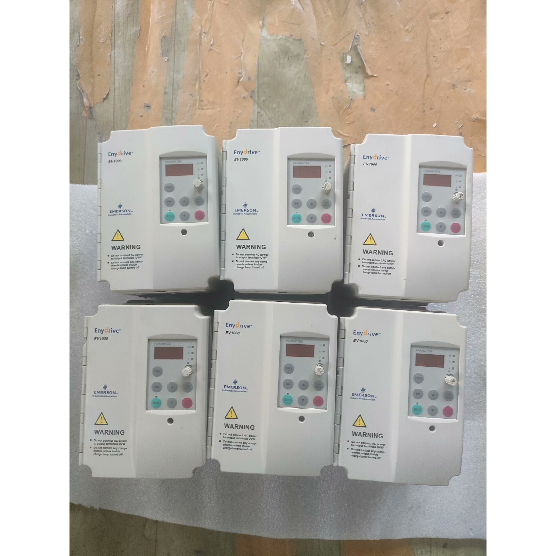 变频器EV1000-2S0015G-C8