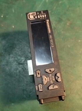 位移传感控制器一个,型号HG-SC113,成色见图,无盖