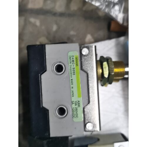 微动行程开关D4MC-5020-N 5040 2020