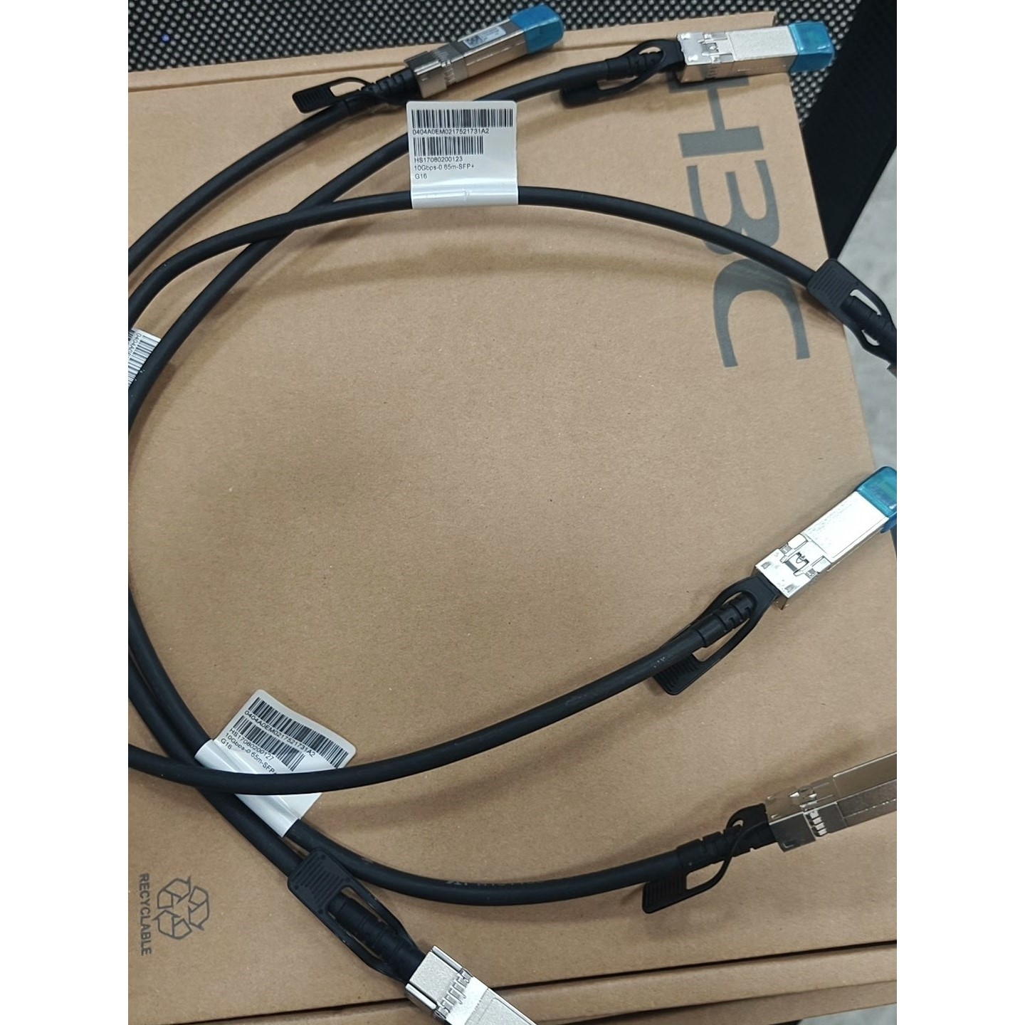华三万兆堆叠线lswm1stk