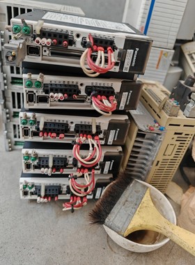 伺服驱动器MBDKT2510CA1,400W功率,三相2