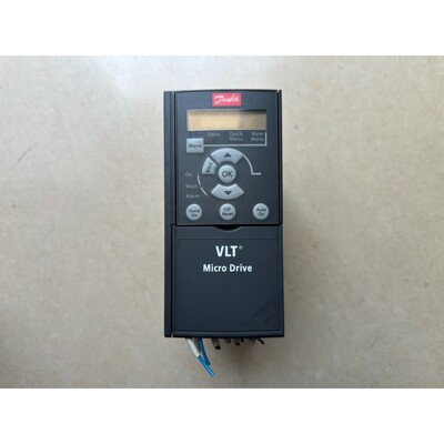 丹佛斯VLT变频器P/N:132F0022,