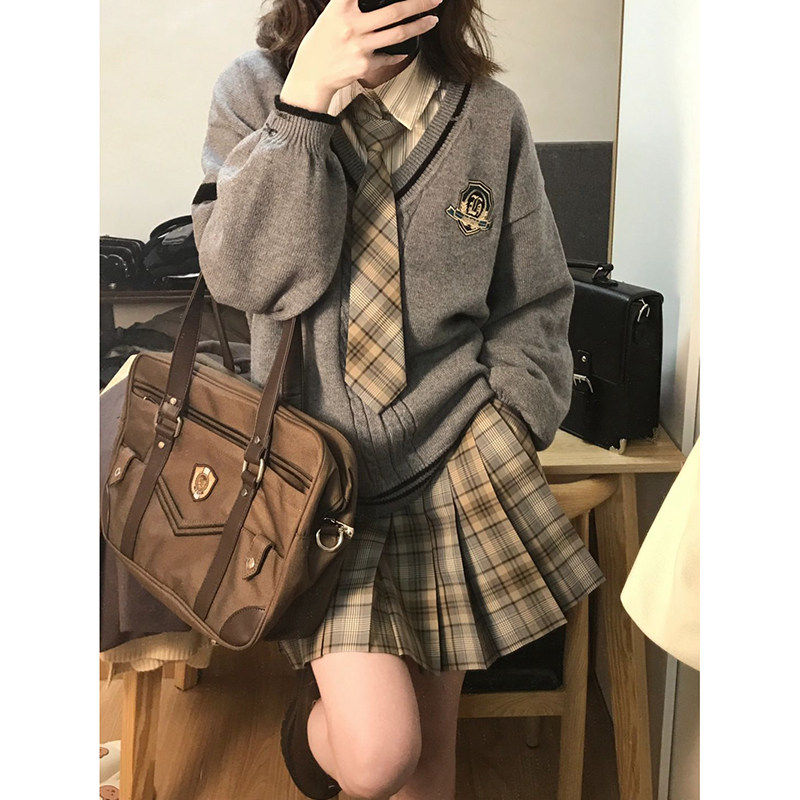 DGKP英伦日系时尚学院风jk制服套装女款秋冬百褶裙职业两件套