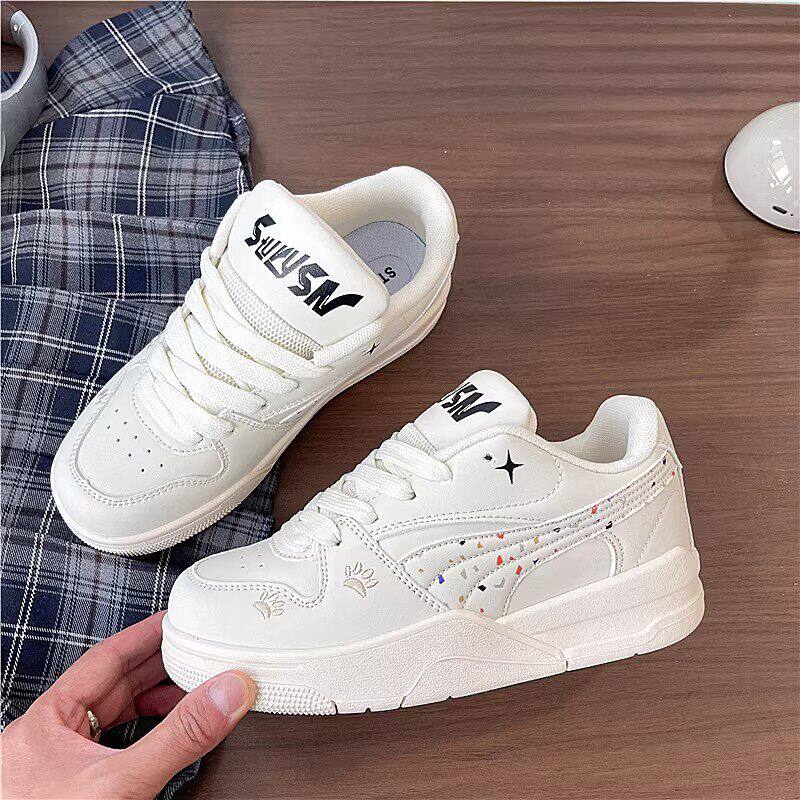 米兰风MDCW小众厚底面包鞋女百搭运动休闲板鞋小白鞋2026春季新款