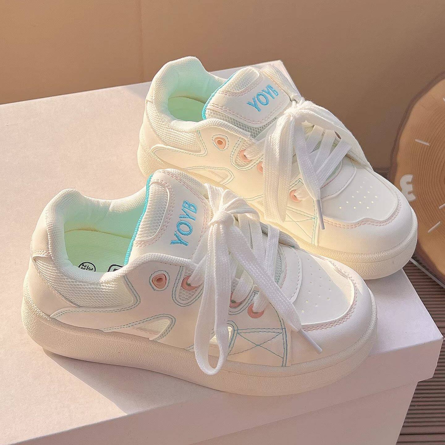 法国ZAYVIAR厚底小白鞋女款2026新款春季百搭休闲板鞋轻便面包鞋