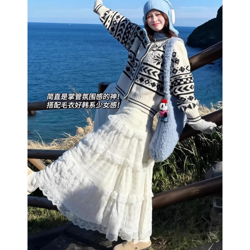 法国G·T白色半身裙女2026春秋新款高腰a字蛋糕裙蕾丝蓬蓬长裙子