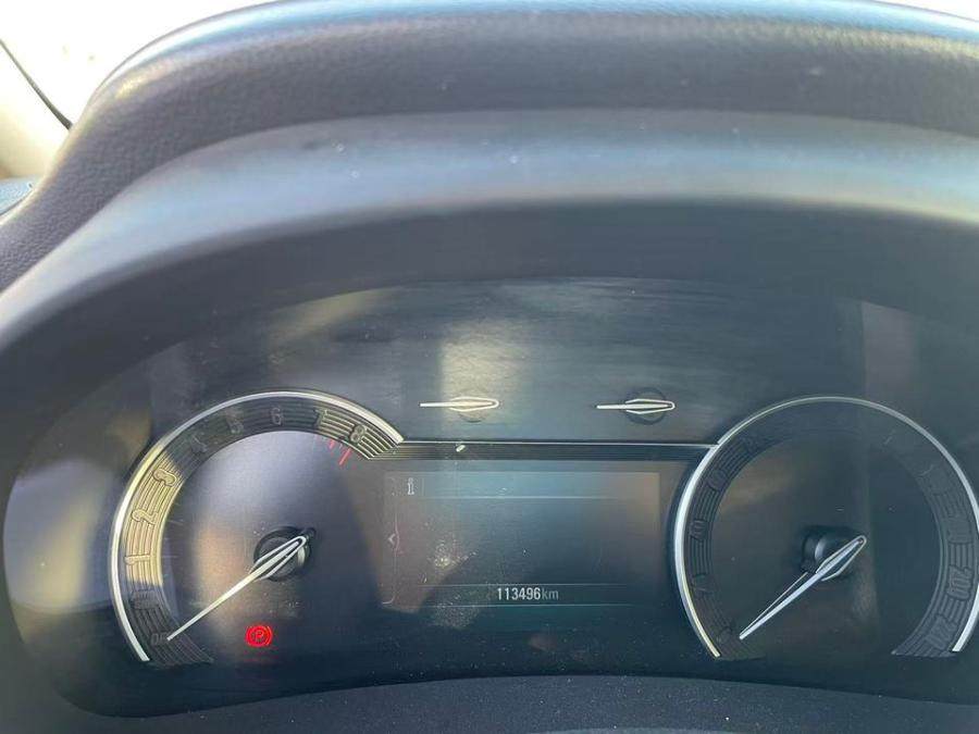 2月5日乌鲁木齐新A7062B别克小型普通客车一辆（不包含车牌号）网络拍卖公告