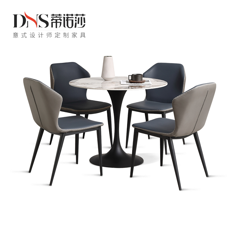 意式风设计师餐厅阳台洽谈桌椅