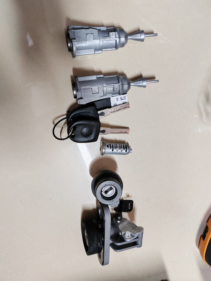 大众新捷达新桑塔纳全车锁