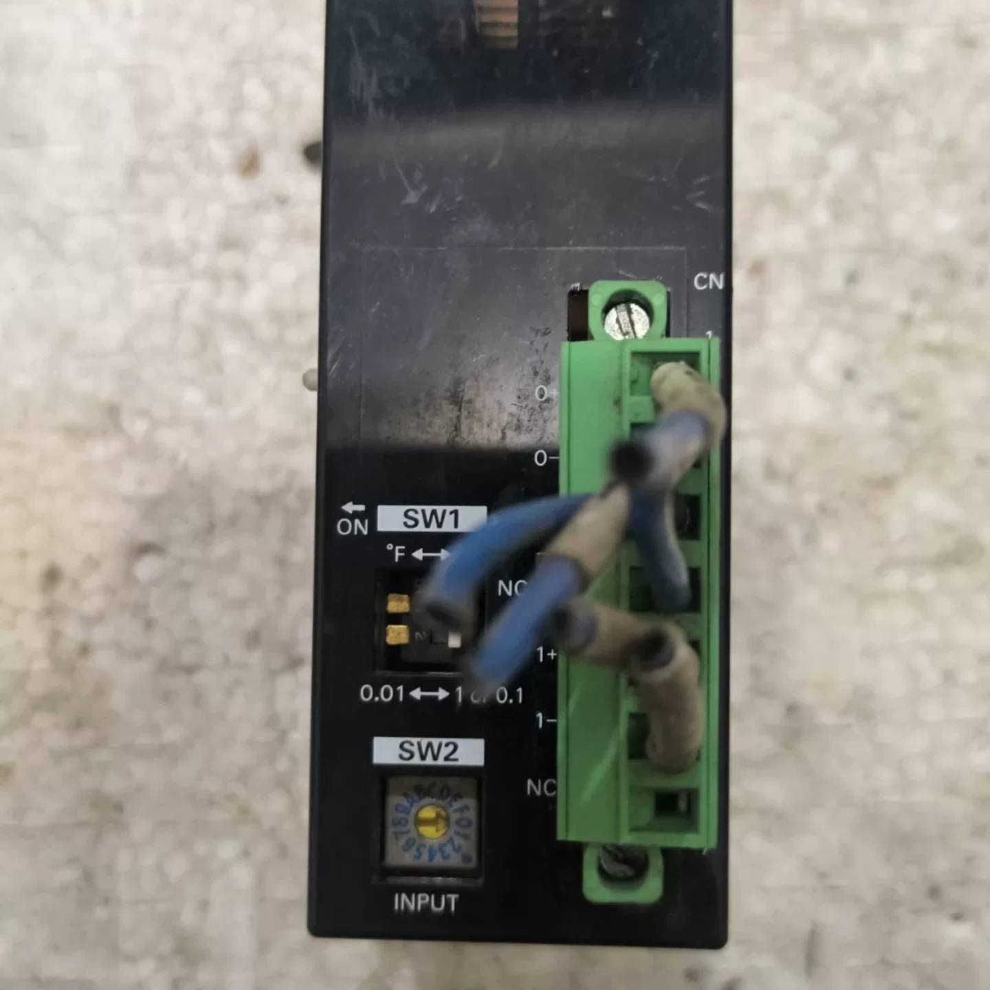 可维修欧姆龙PLC温度传感器模块 CPM2C-TS001议价