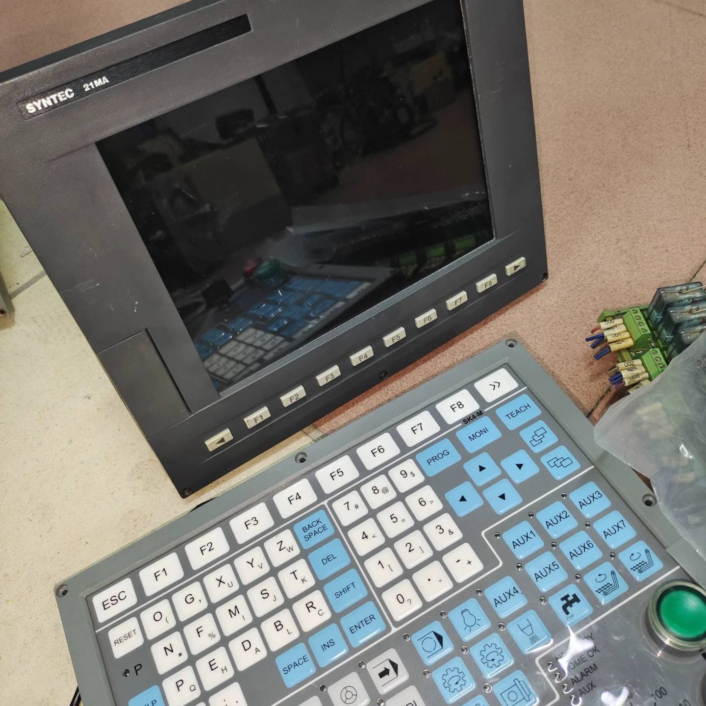可维修21MA，新代数控系统图片